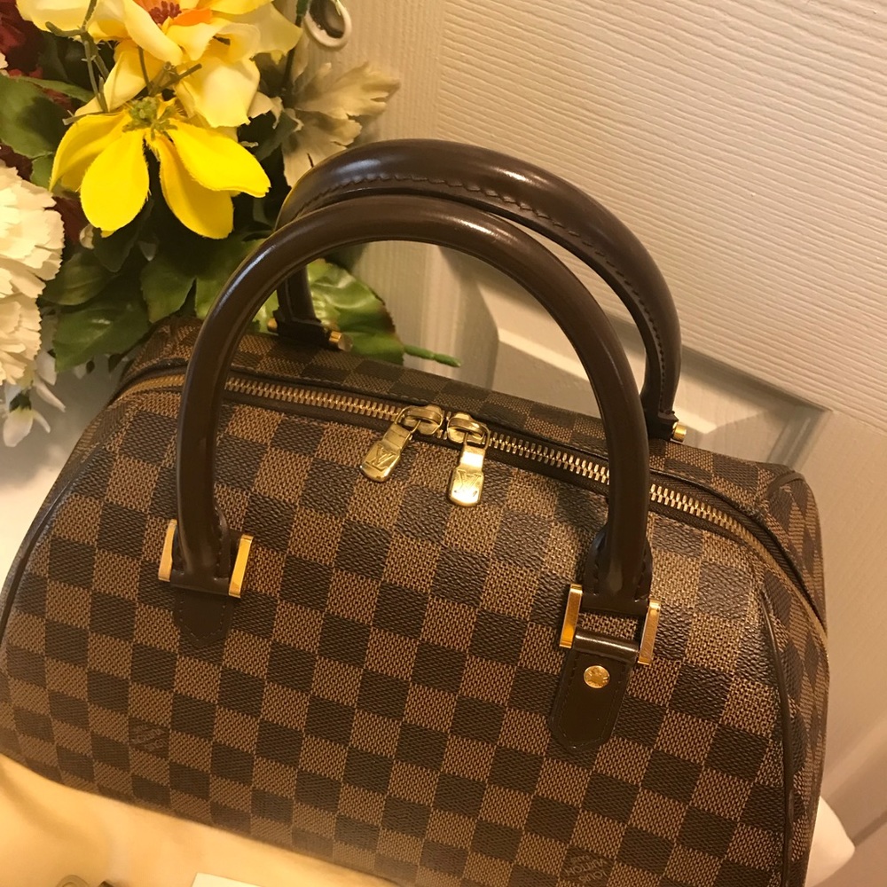 ‼️ SOLD‼️Authentic Louis Vuitton. Rebira mm Damier - Picture 2 of 8